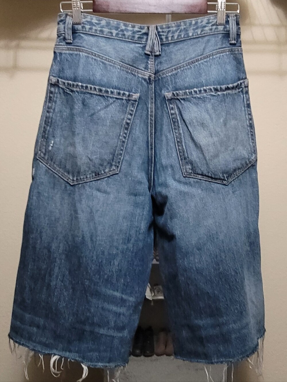 Zara Women Distressed Blue Denim Jorts. - Picture 2 of 3